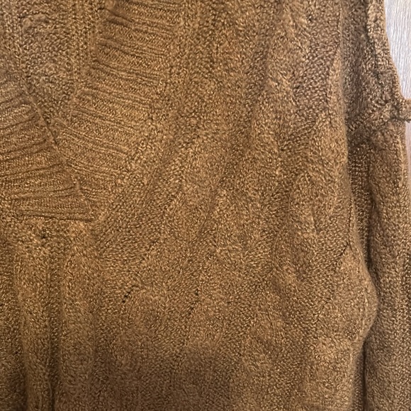 NWOT American Eagle Cable Knit Hoodie - Picture 2 of 6